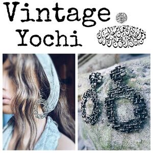 Earrings / Vintage YOCHI